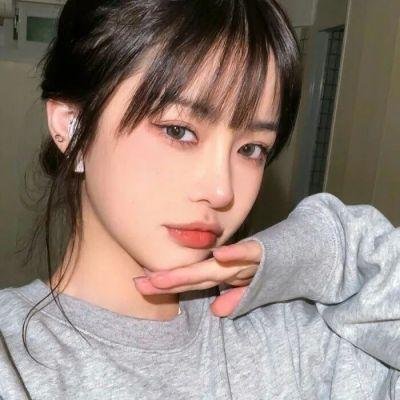 红色尾翼